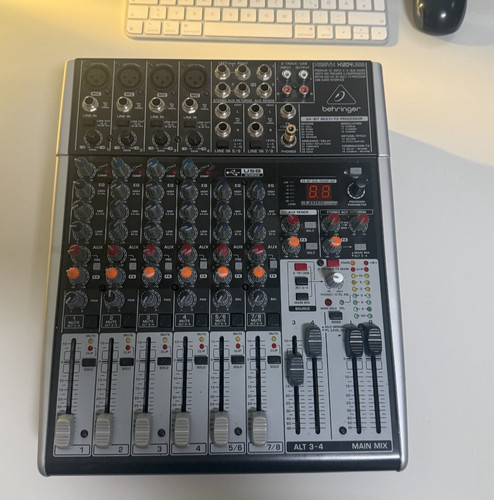 Behringer xenyx x1204 - x1204, |